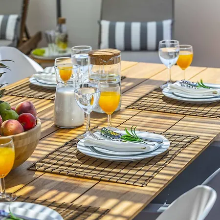 Chris Le Mare Luxury
