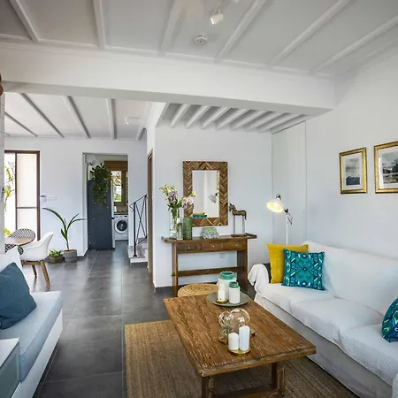 Chris Le Mare Luxury Willa Paralimni
