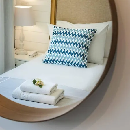 Chris Le Mare Luxury * Paralimni