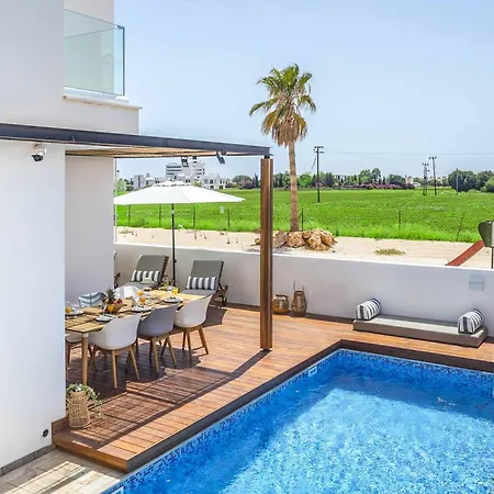 Chris Le Mare Luxury Willa Paralimni